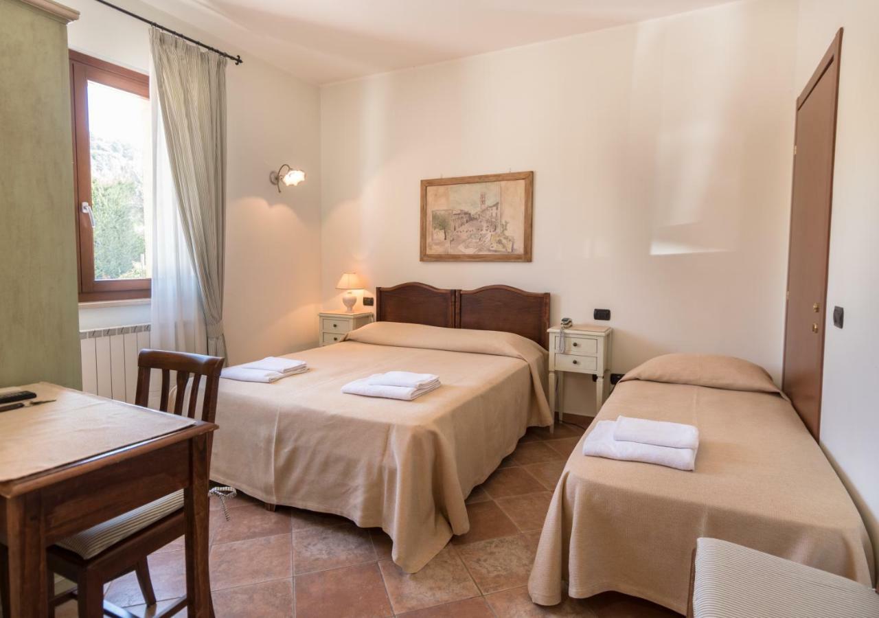 Bed & Breakfast Al Pian D'Assisi Exterior photo